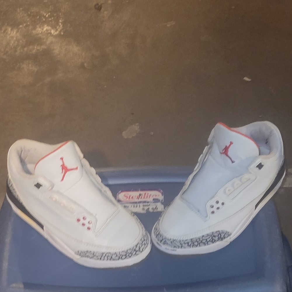 Jordan Size 6  White and Red Sneakers with Gray Accents